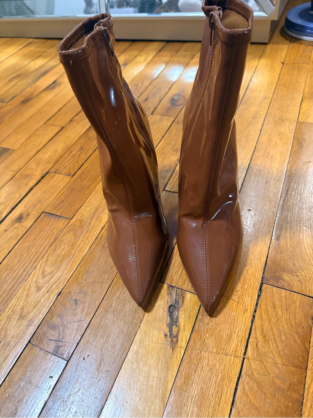 Steve Madden Tan Patent Pointed Toe Ankle Boots